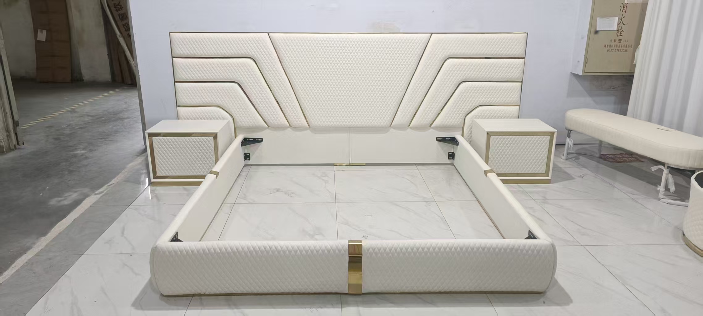Luxury Integrated Leather Bed with Twin Nightstands