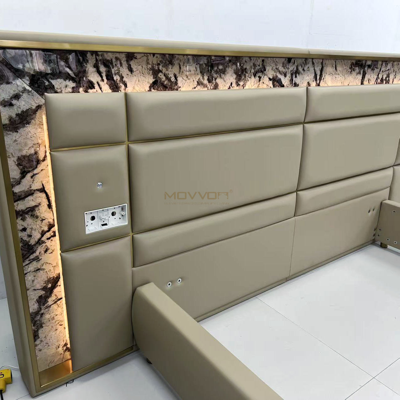 Modern Luxury LED Platform Bed with Integrated Nightstands